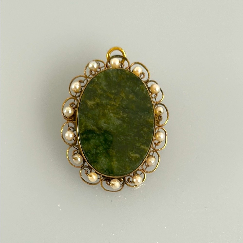Vintage CARLA 12k GF Green Stone Pendant with Pearls ✨